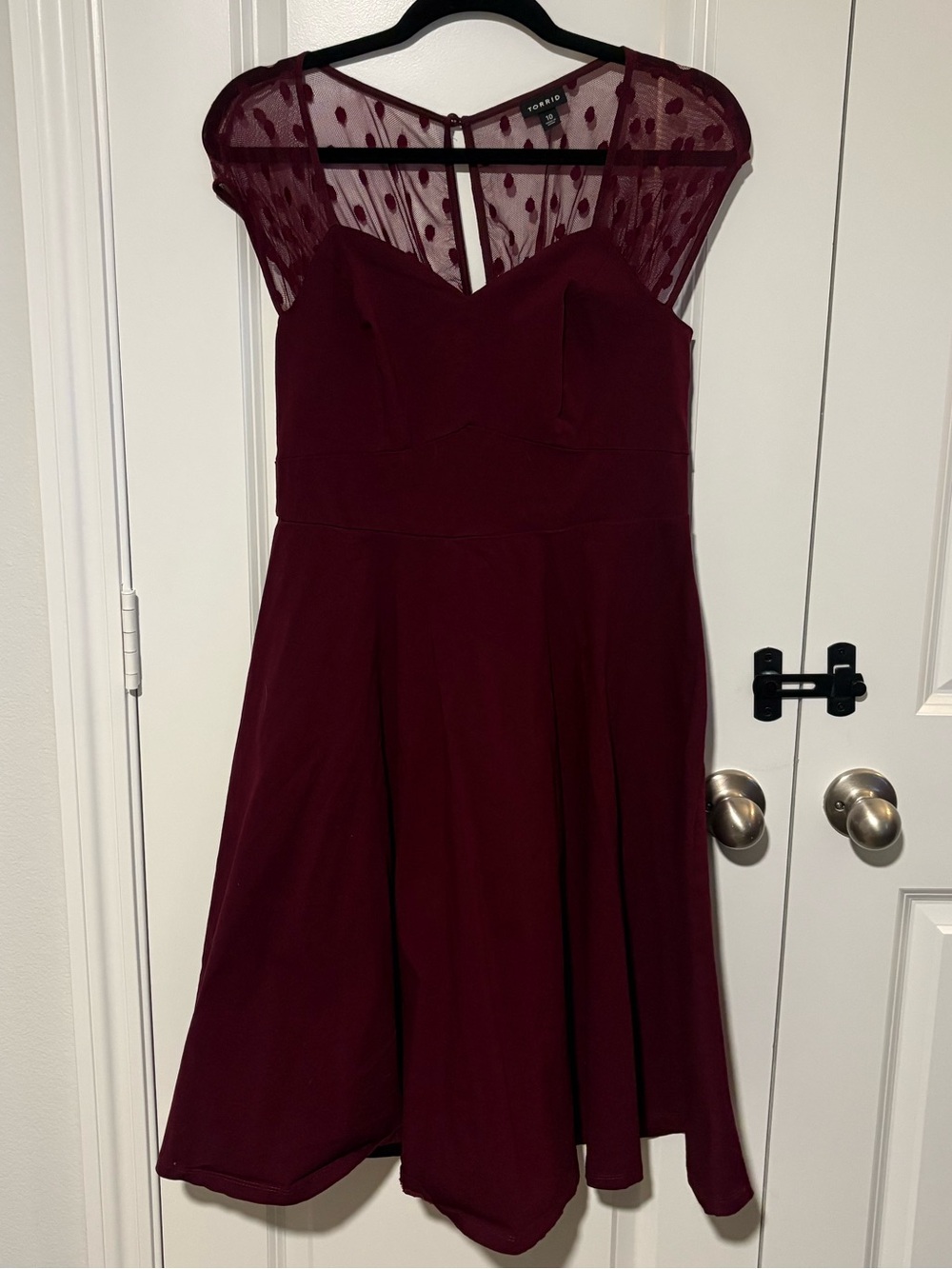 Torrid Burgundy Polka Dot Mesh Sweetheart Fit & Flare Dress Size 10